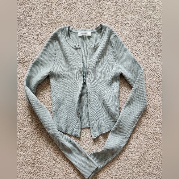 free for any purchase 💗 Glasson soft teal ribbed knit zip crop cardigan size XS - Picture 2 of 8